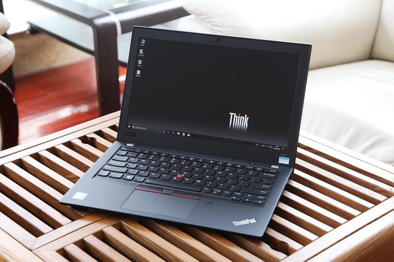 фото Lenovo ThinkPad X280
