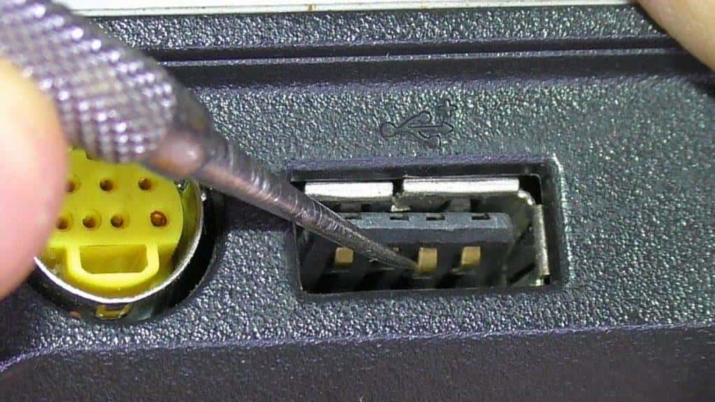 Причины и виды неисправностей ⌨ USB-портов на ноутбуке 💻